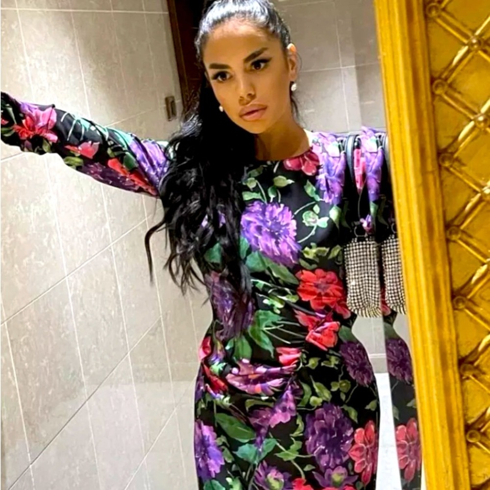 Zara Long Sleeve Floral Dress Size M